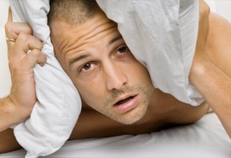 Ako sa schladiť v letných horúčavách: Ako sa dobre vyspať?