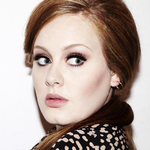 Okrúhle rysy tváre má aj Adele